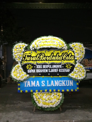 Papan Bunga Duka di Tlahab